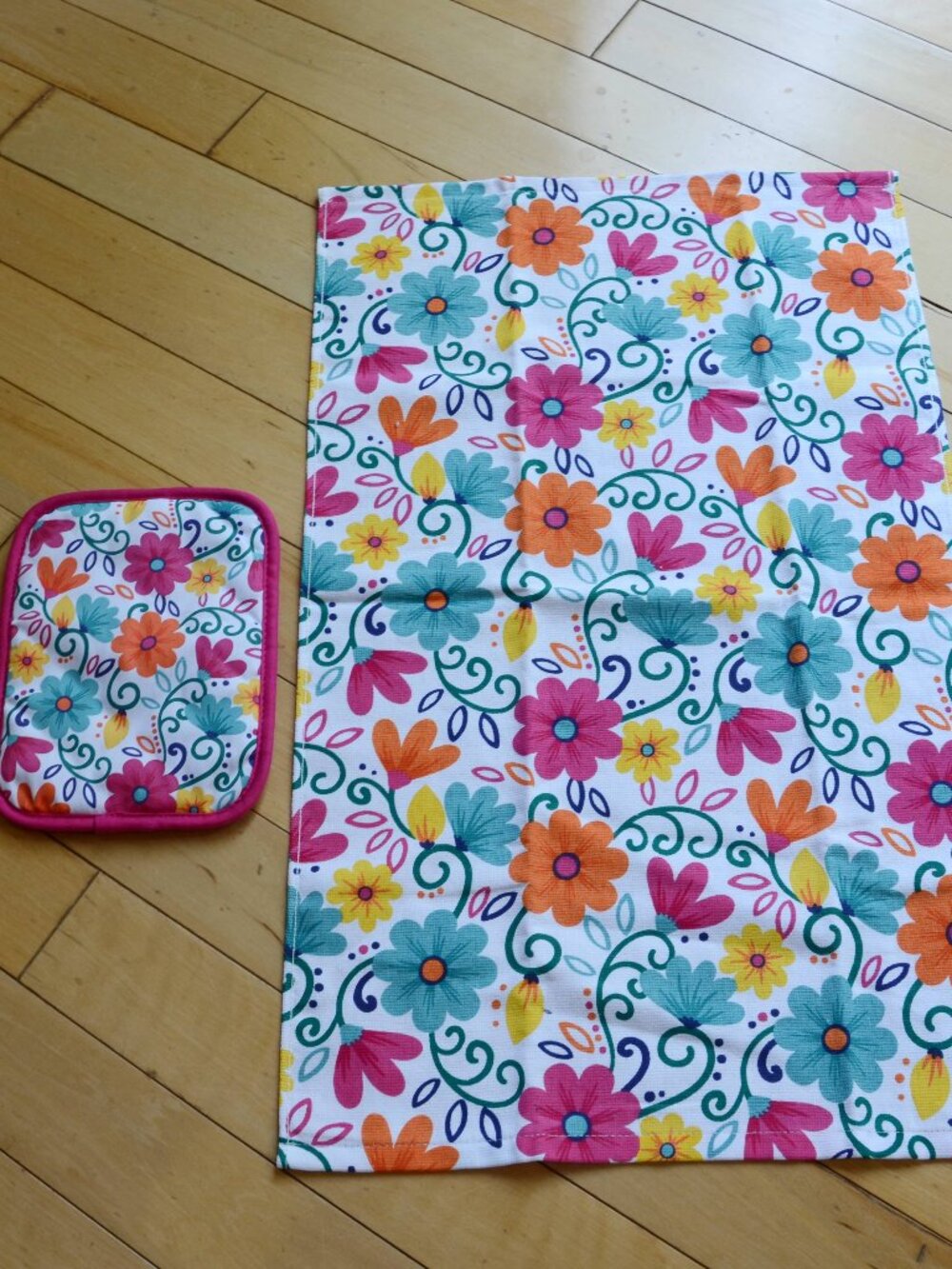 Ritz Floral Fiesta Kitchen Towel & Potholder